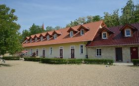 Stará Fara Chržín